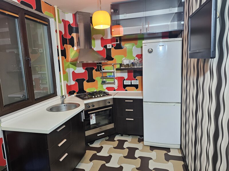 Dimitrie Cantemir, Unirii, Tineretului,